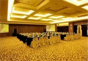 Gloria Grand Hotel Haikou  Exterior photo